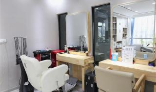 理发店的特别待遇4